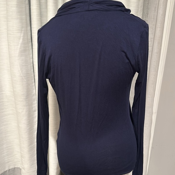 Bebe - Picture 4 of 4